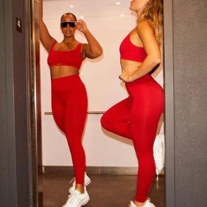 Set Active OG Red SculptFlex Leggings and Box Cut Bra